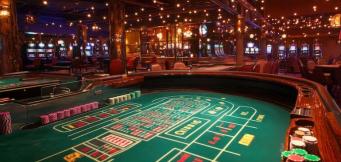 Craps: Skal du spille online eller i et live casino?