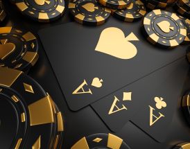 Hit eller stå i blackjack: hvornår trækker du kort?