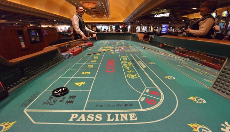 Sådan spiller du Craps