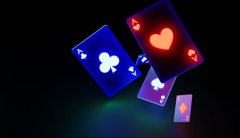 Sit and go: den hurtige pokerturnering forklaret