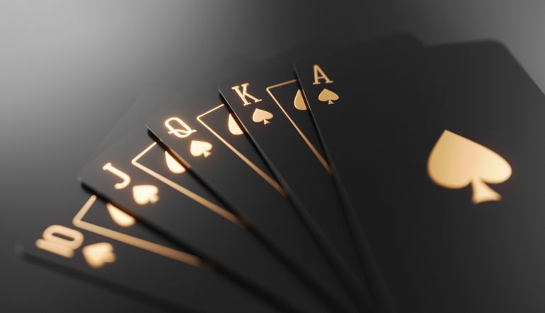 Hvordan spiller man poker? Guiden fra regler til strategi