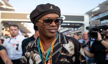 Ronaldinho: Fodboldens smil, magien og millionerne